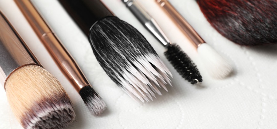 How to clean your makeup brushes