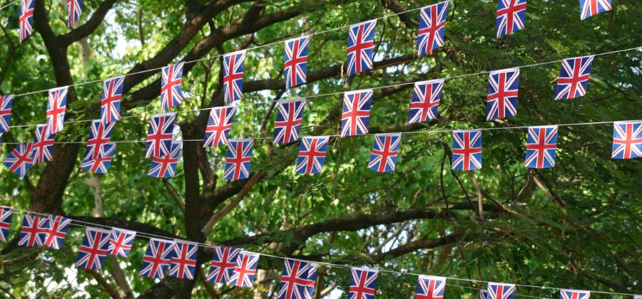 Coronation Day: Everything you need for a Royal knees up!