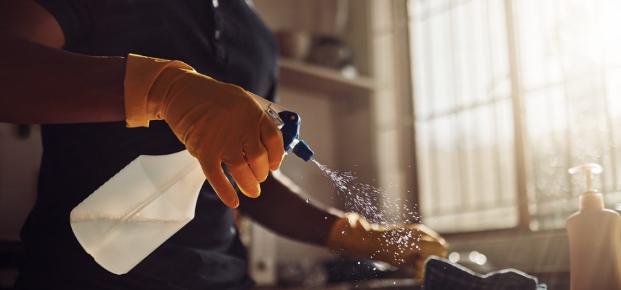 5 Cleaning Hacks for a Sparkling Home