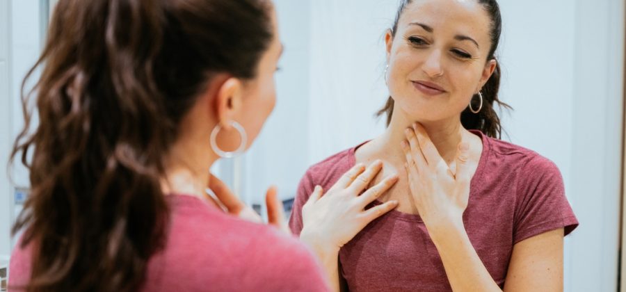 How to do a facial lymphatic drainage massage