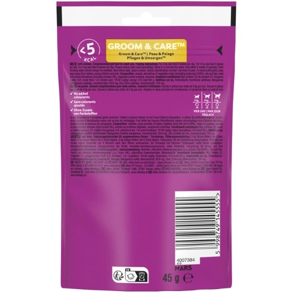 Whiskas Groom & Care Adult Cat Treats With Chicken 45G