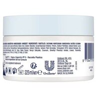 Dove Shower Body Scrub Macadamia Jar 225ml