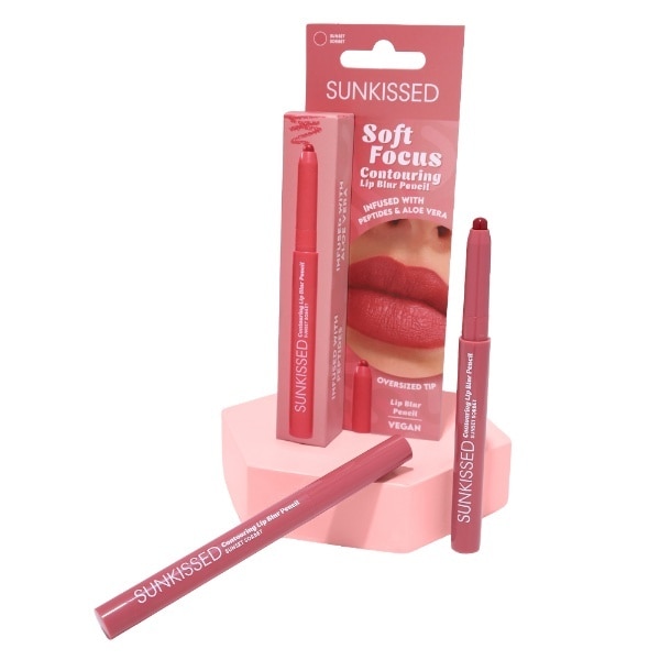 Sunkissed Soft Focus Lip Blur Pencil Sunset Sorbet 8g