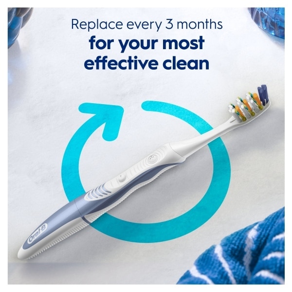 Oral B Pulsar Pro Clean Medium Manual Toothbrush