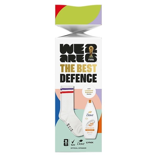 Dove Fan Fav Fifa Cracker Gift Set