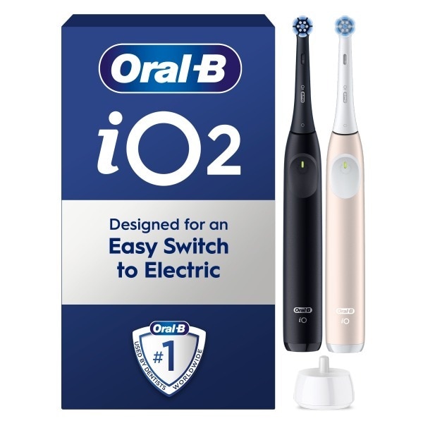 Oral B Io2 Black & Pink Toothbrush Duo