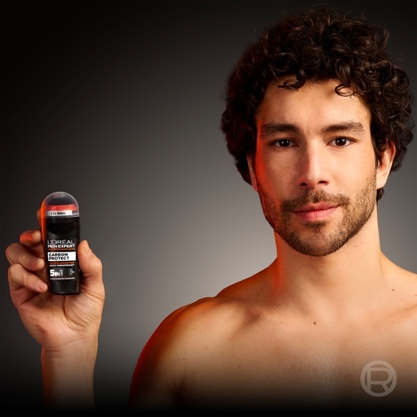 Men Expert Deo Roll Eng Carbon Ice 100ml