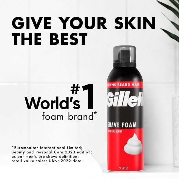 Gillette Classic Shave Foam Original Scent, 200Ml